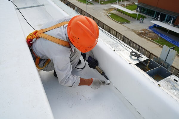 commercial roof repair